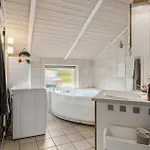 Ferienhaus 3 Bedroom Lovely In