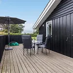3 Bedroom Lovely In *
